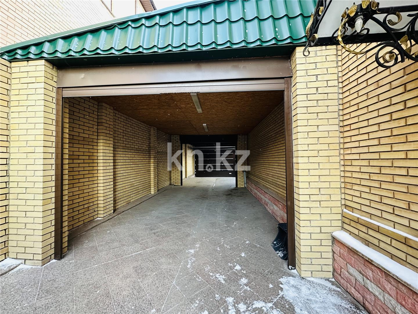 Продажа 9-комнатного дома, 366.9 м², ул. Крылова в Караганде - фото 2