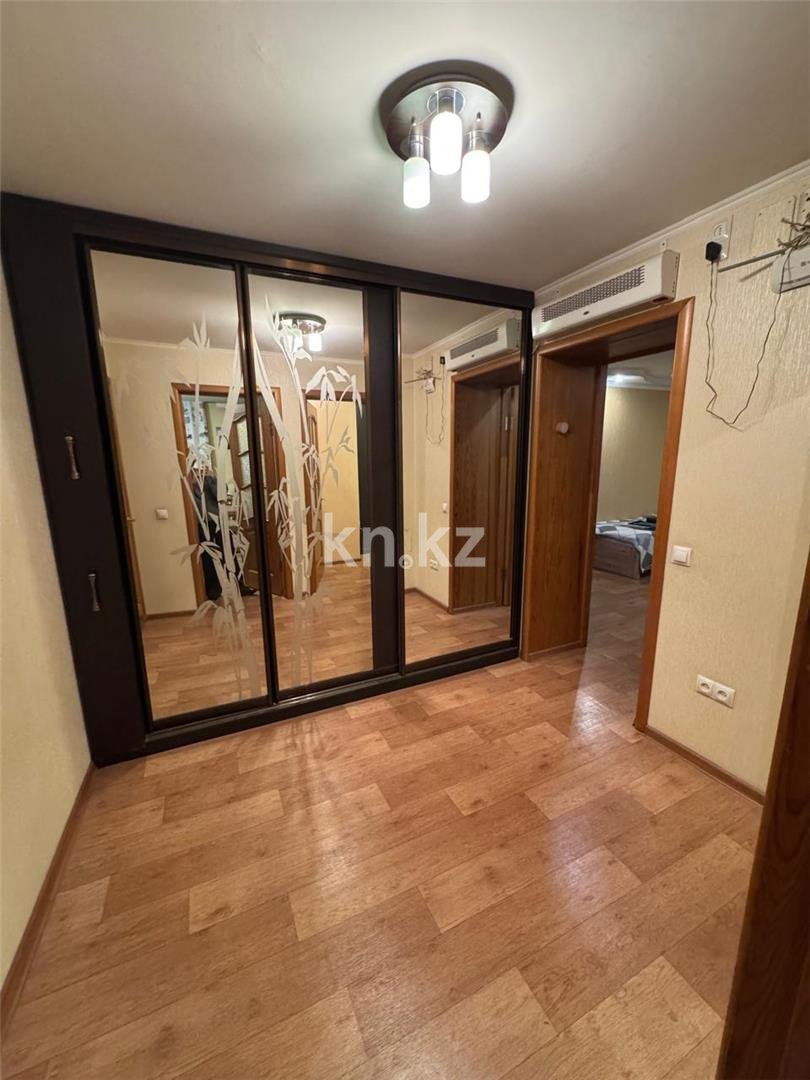 Продажа 4-комнатной квартиры, 93 м² в Караганде - фото 17