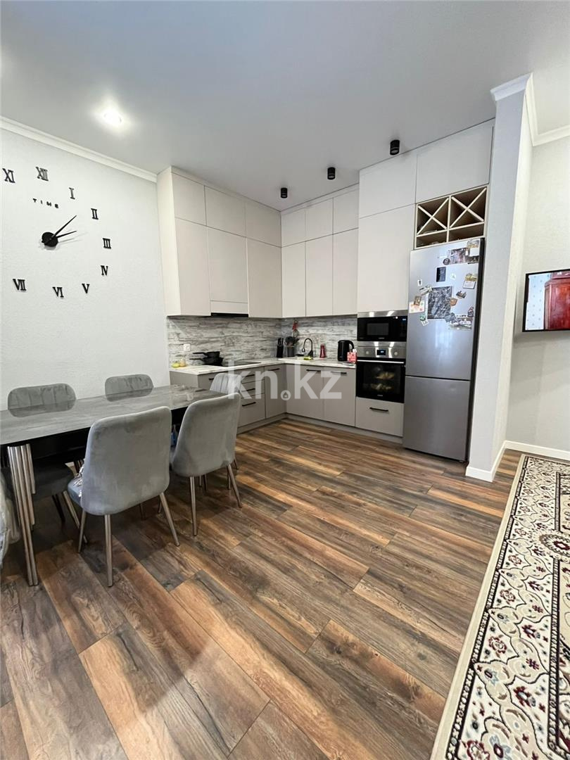 Продажа 2-комнатной квартиры, 66 м², ул. Ашимова в Караганде - фото 3