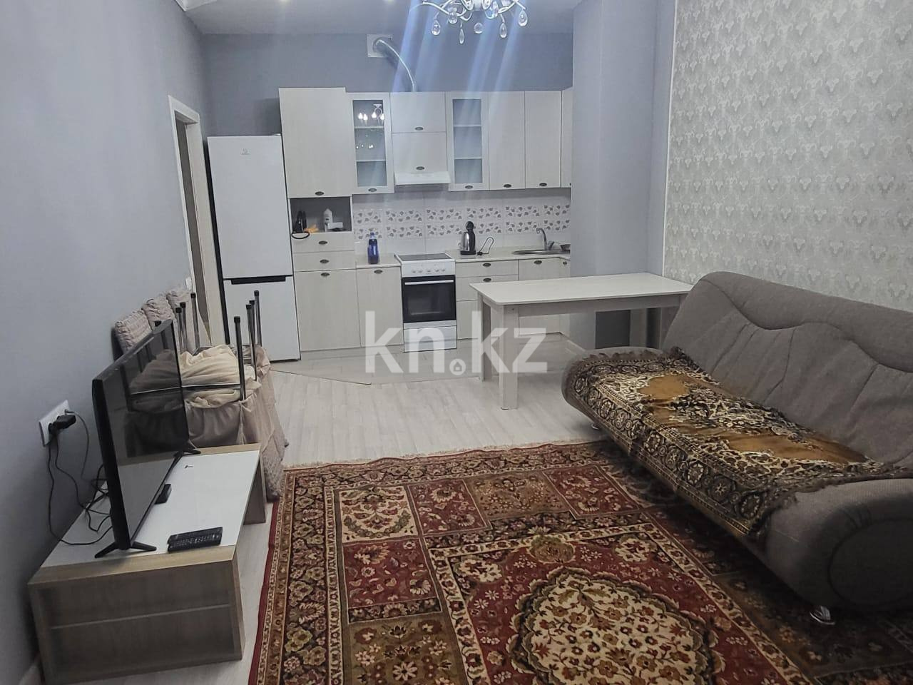 Аренда 2-комнатной квартиры, 54 м² в Астане