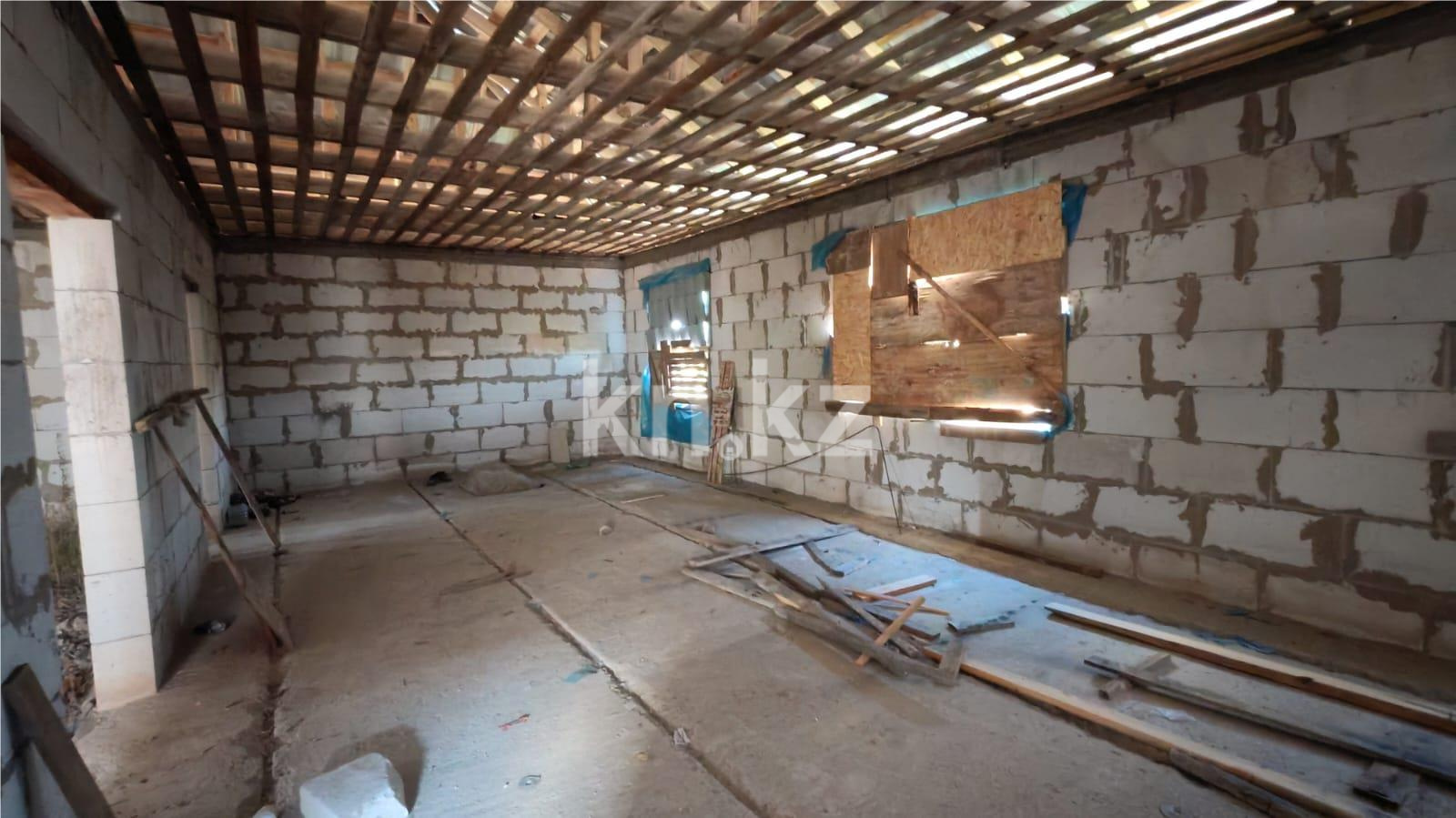 Продажа 4-комнатного дома, 120 м², ул. Жандарбековой в Караганде - фото 4