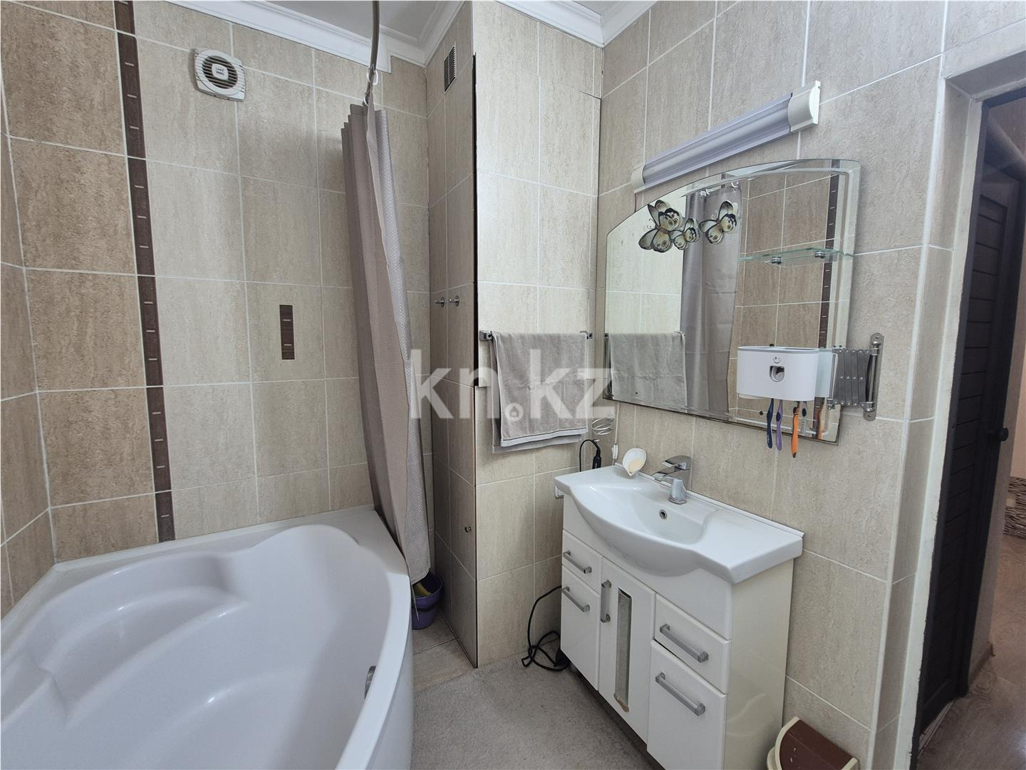 Продажа 4-комнатного дома, 164 м², 9А мкр., дом  27 в Темиртау - фото 14