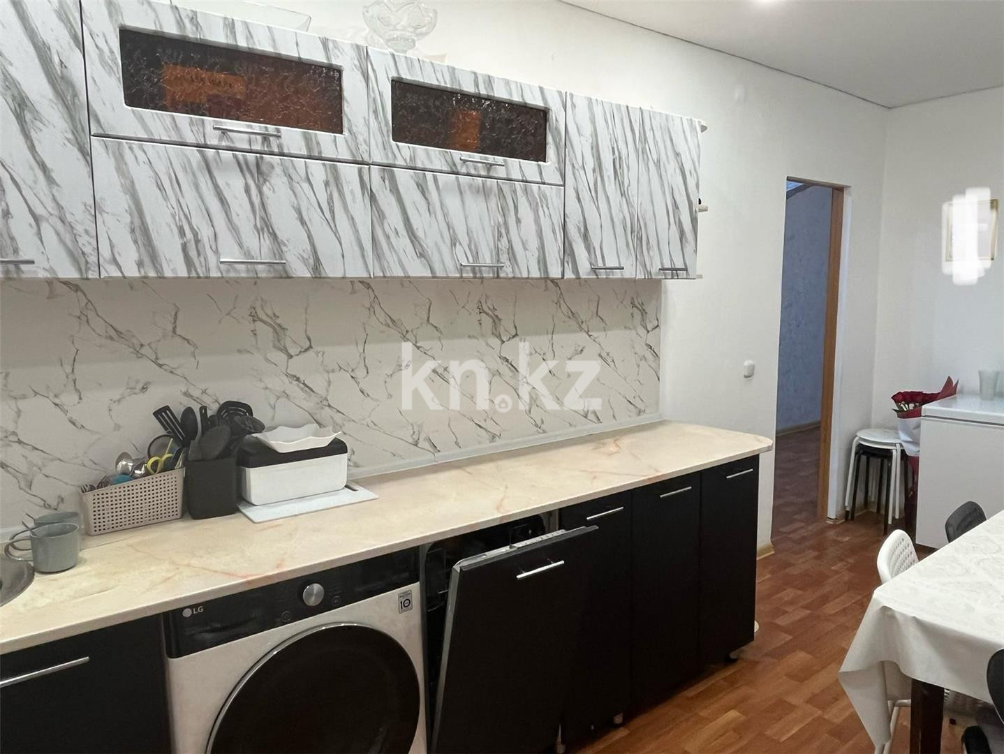 Продажа 3-комнатной квартиры, 60 м², ул. Пичугина в Караганде