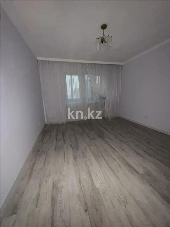 Продажа 3-комнатной квартиры, 70 м², мкр-н Акбулак, дом  31 в Алматы - фото 2