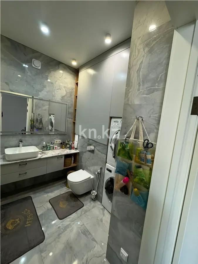 Продажа 1-комнатной квартиры, 52 м², ул. Ашимова, дом  15 в Караганде - фото 4