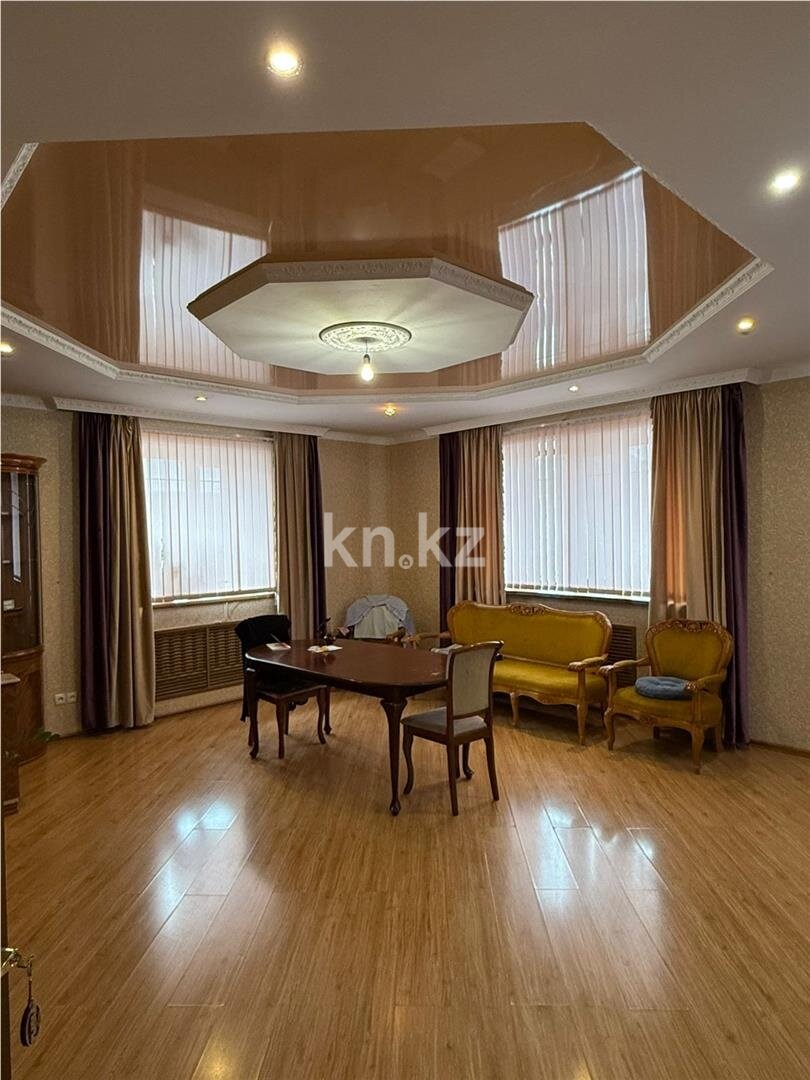 Продажа 7-комнатного дома, 307 м² в Караганде - фото 4