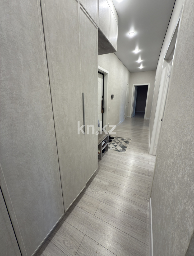 Продажа 3-комнатной квартиры, 87 м², пр. Шахтеров, дом  46/1 в Караганде - фото 22