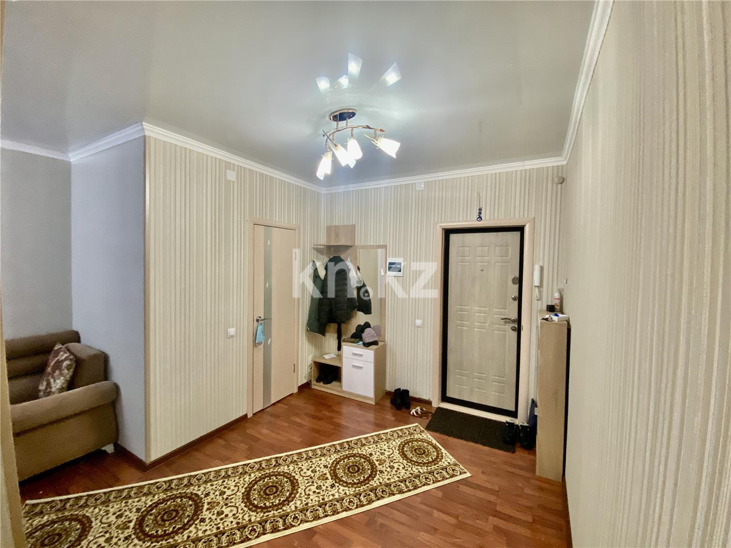 Продажа 1-комнатной квартиры, 55 м², ул. Сарыарка в Караганде - фото 15