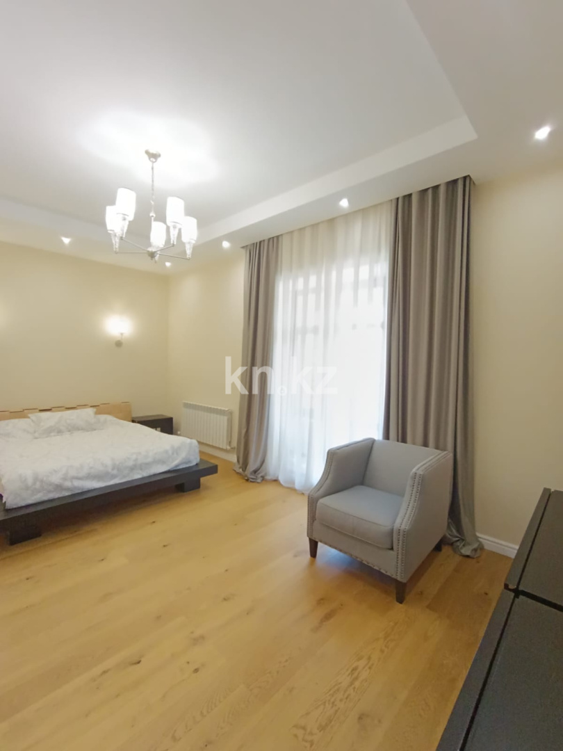Аренда 4-комнатной квартиры, 175 м², ул. Карашаш Ана, дом  21 в Астане - фото 36