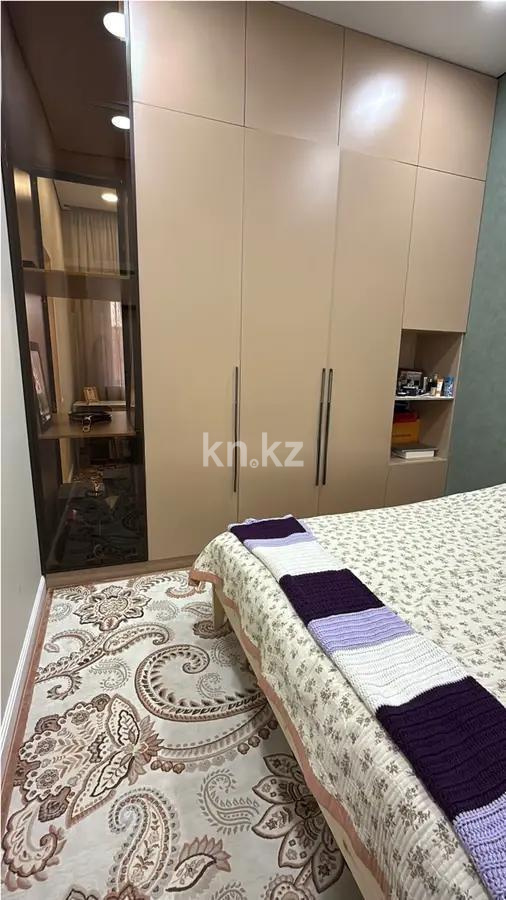 Продажа 3-комнатной квартиры, 57 м², ул. Халиуллина, дом  140/5 в Алматы - фото 2