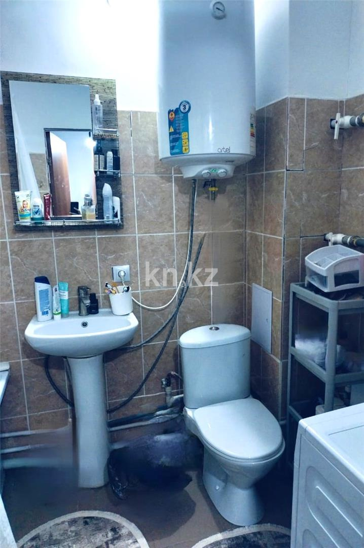 Продажа 1-комнатной квартиры, 36 м², ул. Ашимова в Караганде - фото 6