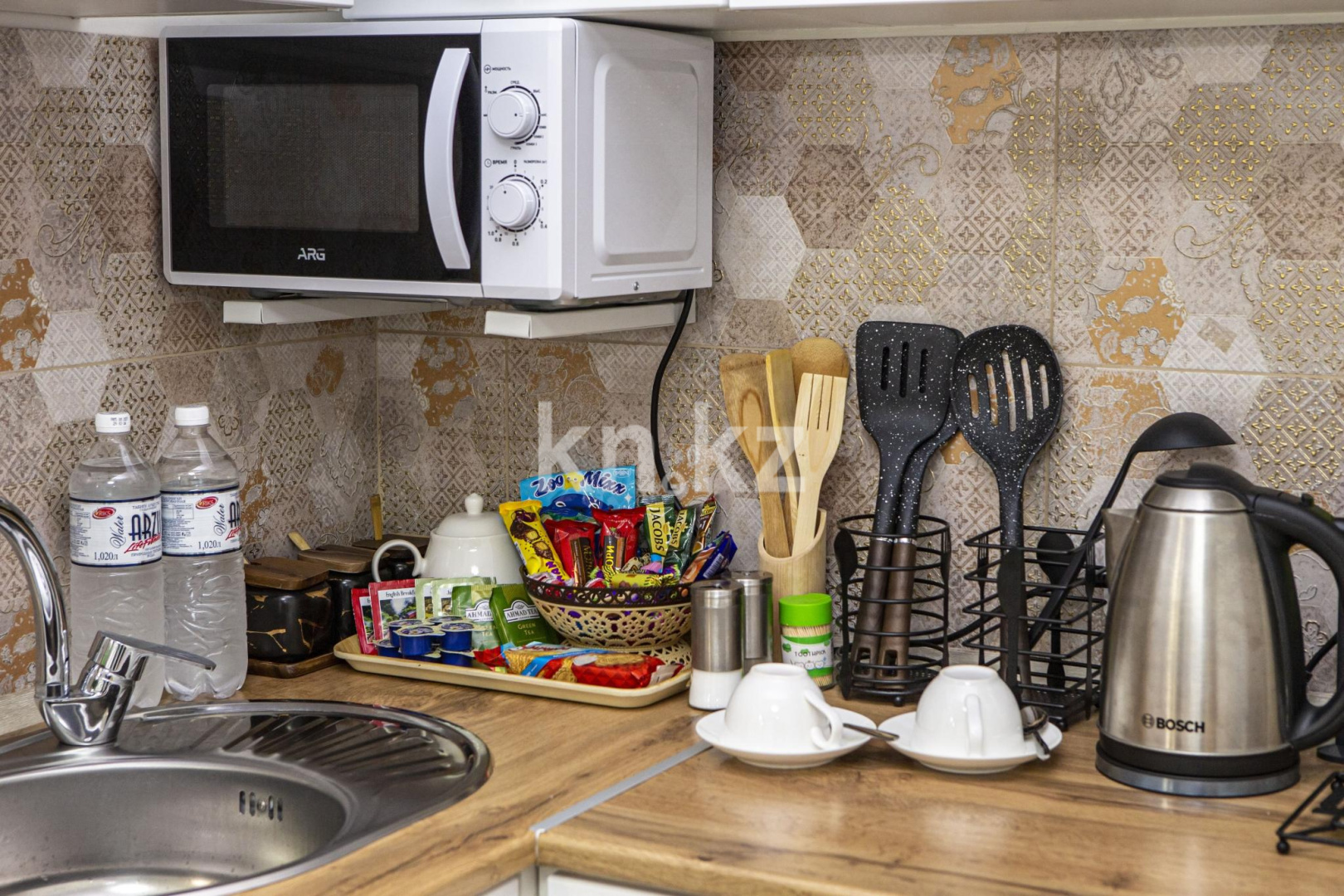 Аренда 1-комнатной квартиры посуточно, 30 м², ул. Жамбыла, дом  155/2 - ул. Байзакова в Алматы - фото 7