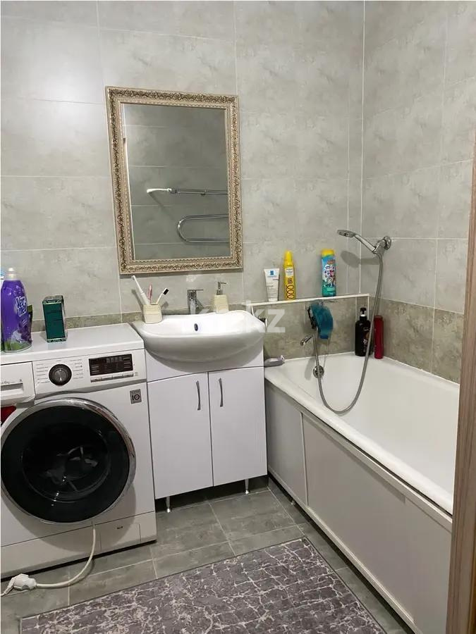 Продажа 2-комнатной квартиры, 60 м², мкр. Айнабулак-3, дом  137 в Алматы - фото 4