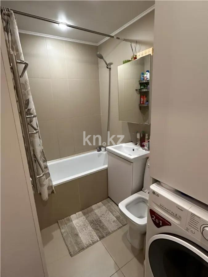 Продажа 3-комнатной квартиры, 70 м², пр. Момышулы, дом  62 в Темиртау - фото 4