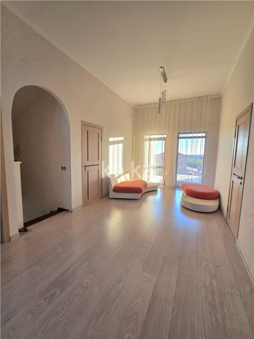 Продажа 7-комнатного дома, 330 м² в Караганде - фото 30