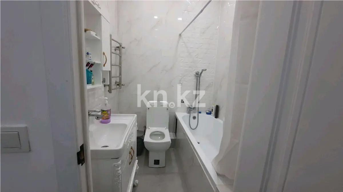 Продажа 3-комнатной квартиры, 65 м² в Алматы - фото 4