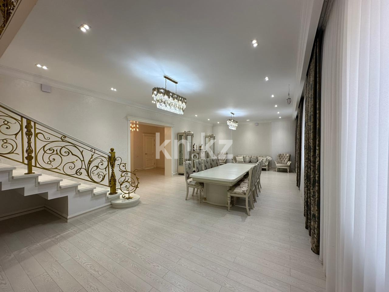 Продажа 5-комнатного дома, 327 м² в Шымкенте - фото 14