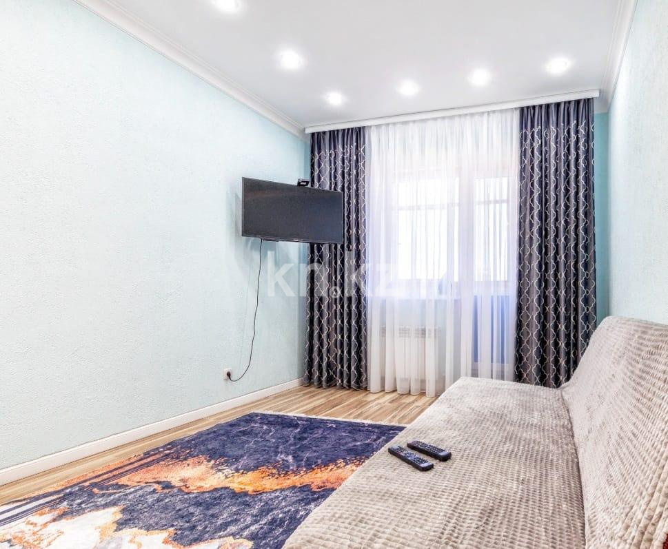 Аренда 1-комнатной квартиры посуточно, 45 м², пр. Кабанбай батыра, дом  29 - ул. Сыганак в Астане - фото 3