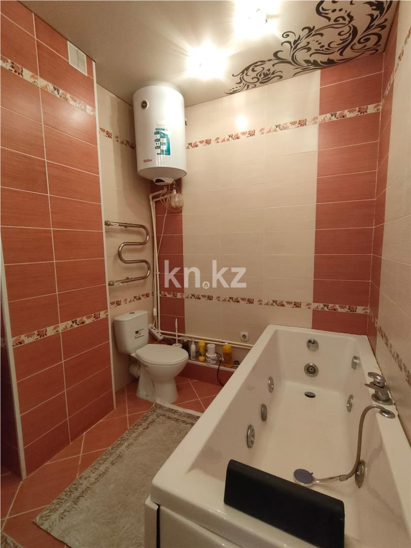 Продажа 2-комнатной квартиры, 77 м² в Караганде - фото 13