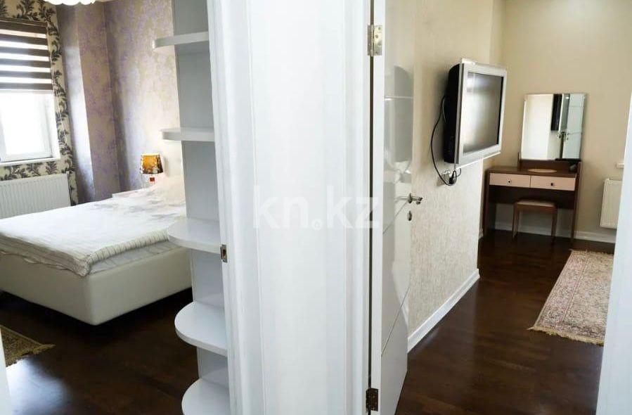 Аренда 3-комнатной квартиры, 115 м², пр. Кабанбай батыра, дом  6/3 в Астане - фото 7