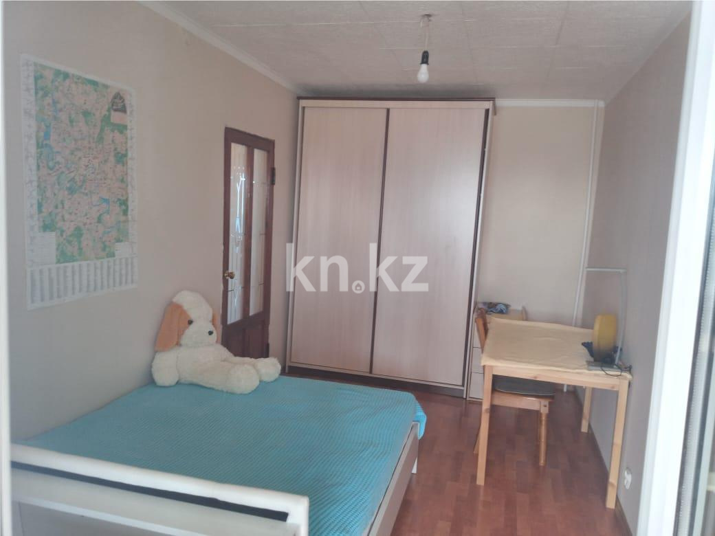 Продажа 4-комнатной квартиры, 80 м², пр. Бухар-жырау в Караганде - фото 3