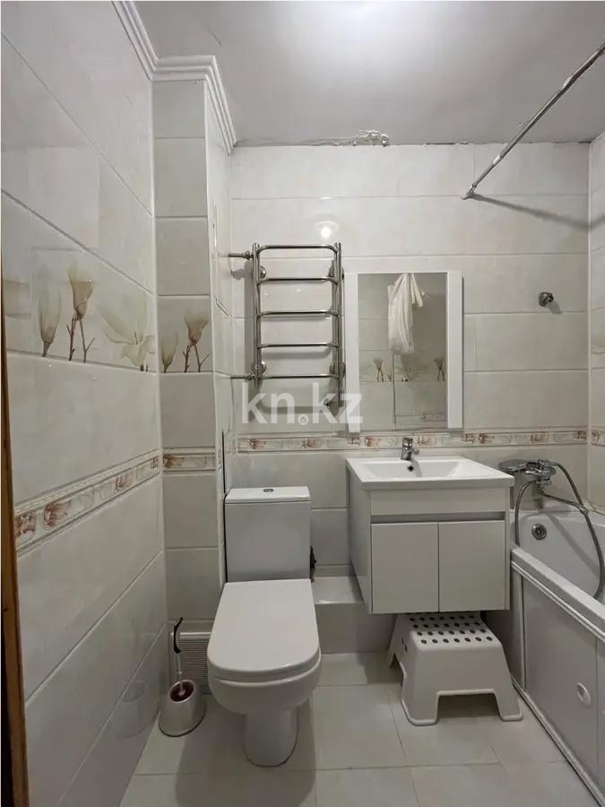 Продажа 3-комнатной квартиры, 63 м² в Алматы - фото 4