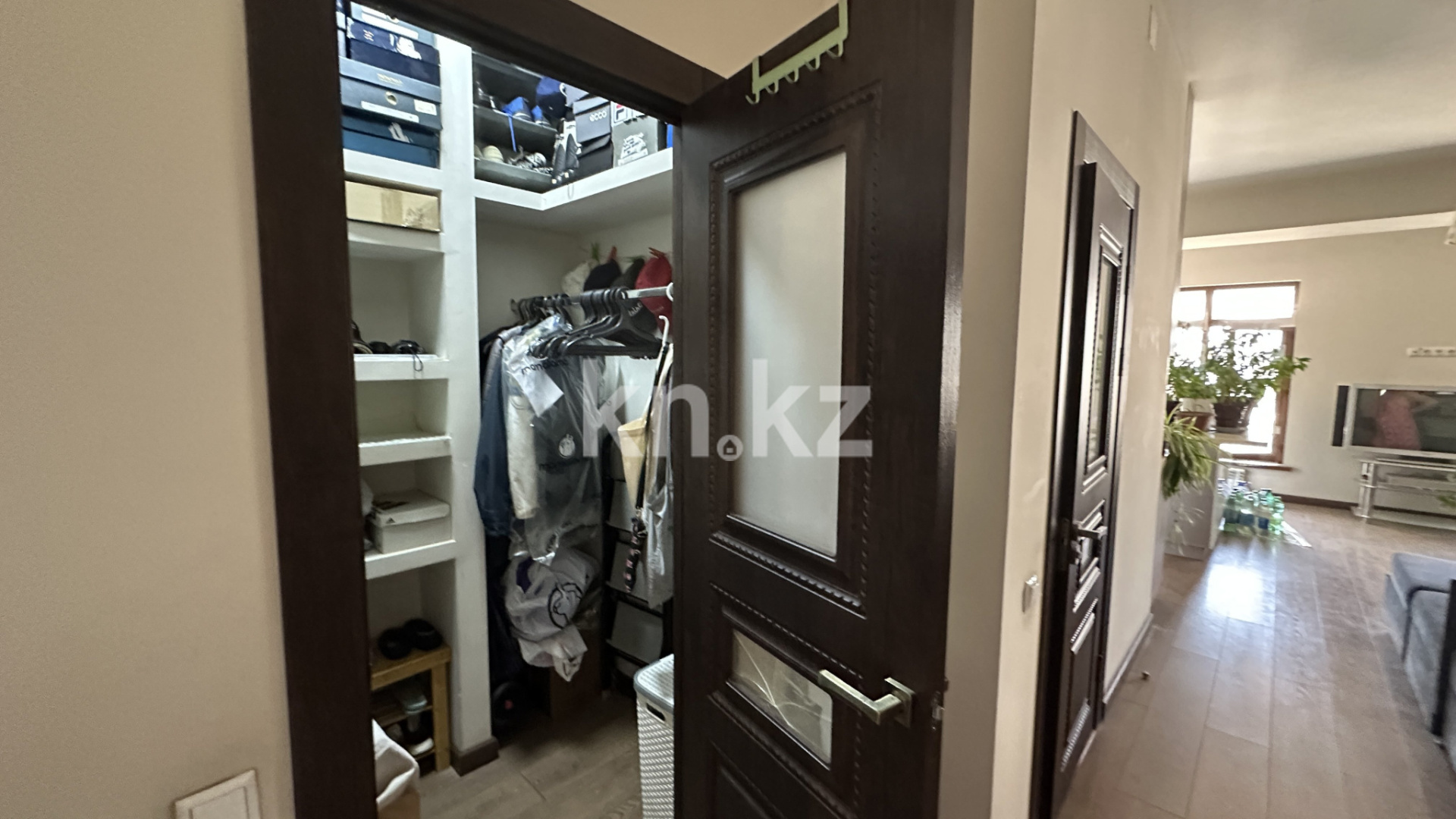 Аренда 5-комнатной квартиры, 295 м² в Алматы - фото 4