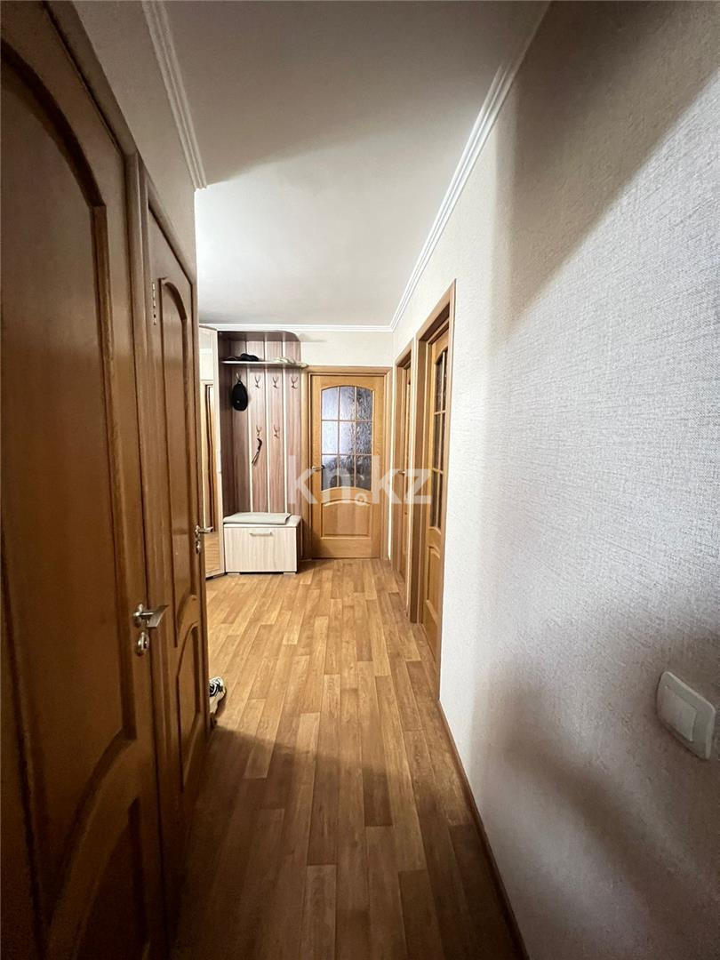 Продажа 3-комнатной квартиры, 62 м², пр. Республики, дом  28 в Караганде - фото 13