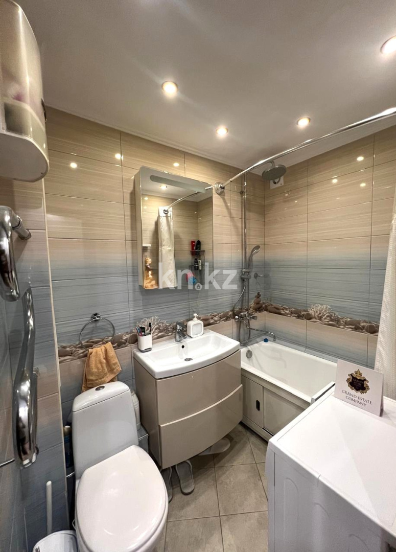 Продажа 3-комнатной квартиры, 62 м² в Алматы - фото 18
