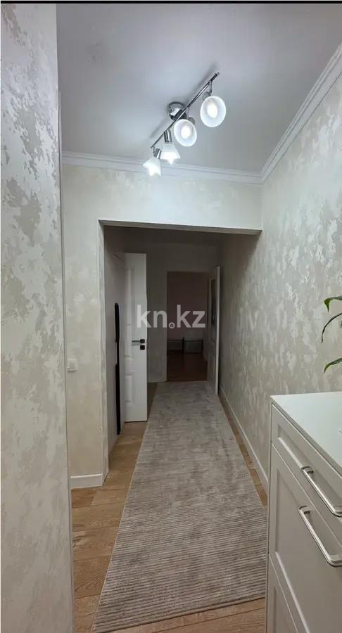 Продажа 3-комнатной квартиры, 60 м², мкр-н 5, дом  4А в Алматы - фото 5