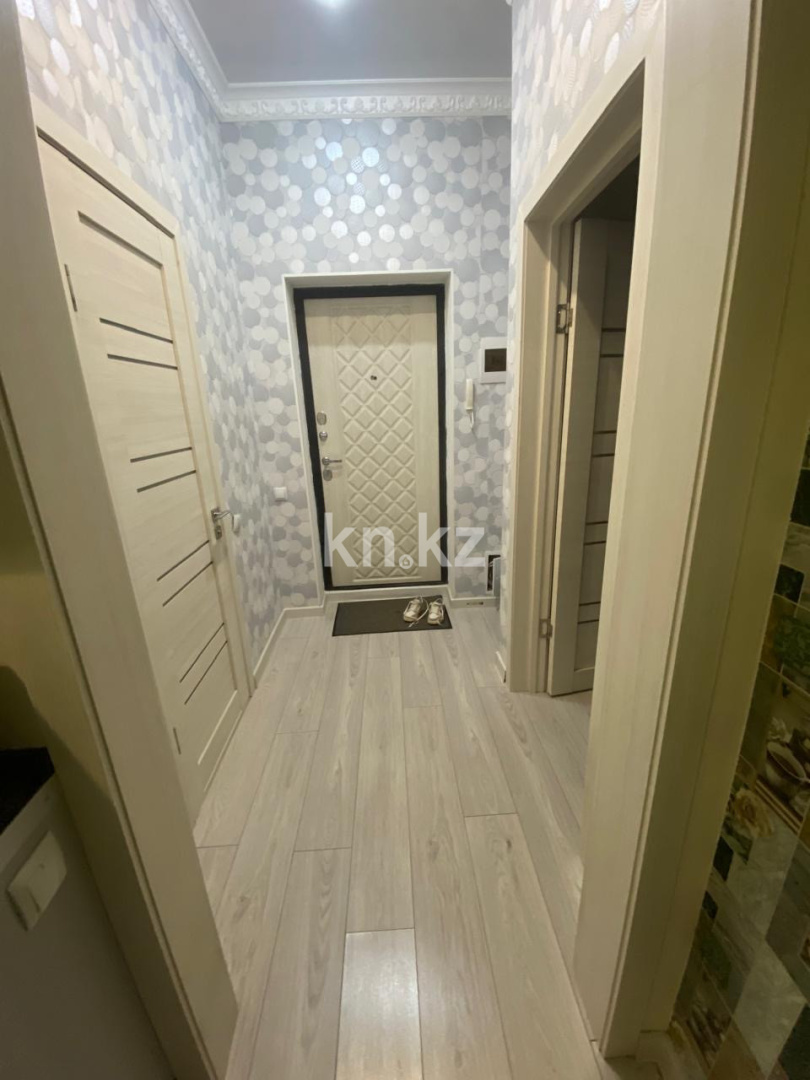 Аренда 1-комнатной квартиры посуточно, 35 м², пр. Туран, дом  42 - ул. Керей, Жанибек хандар в Астане - фото 4