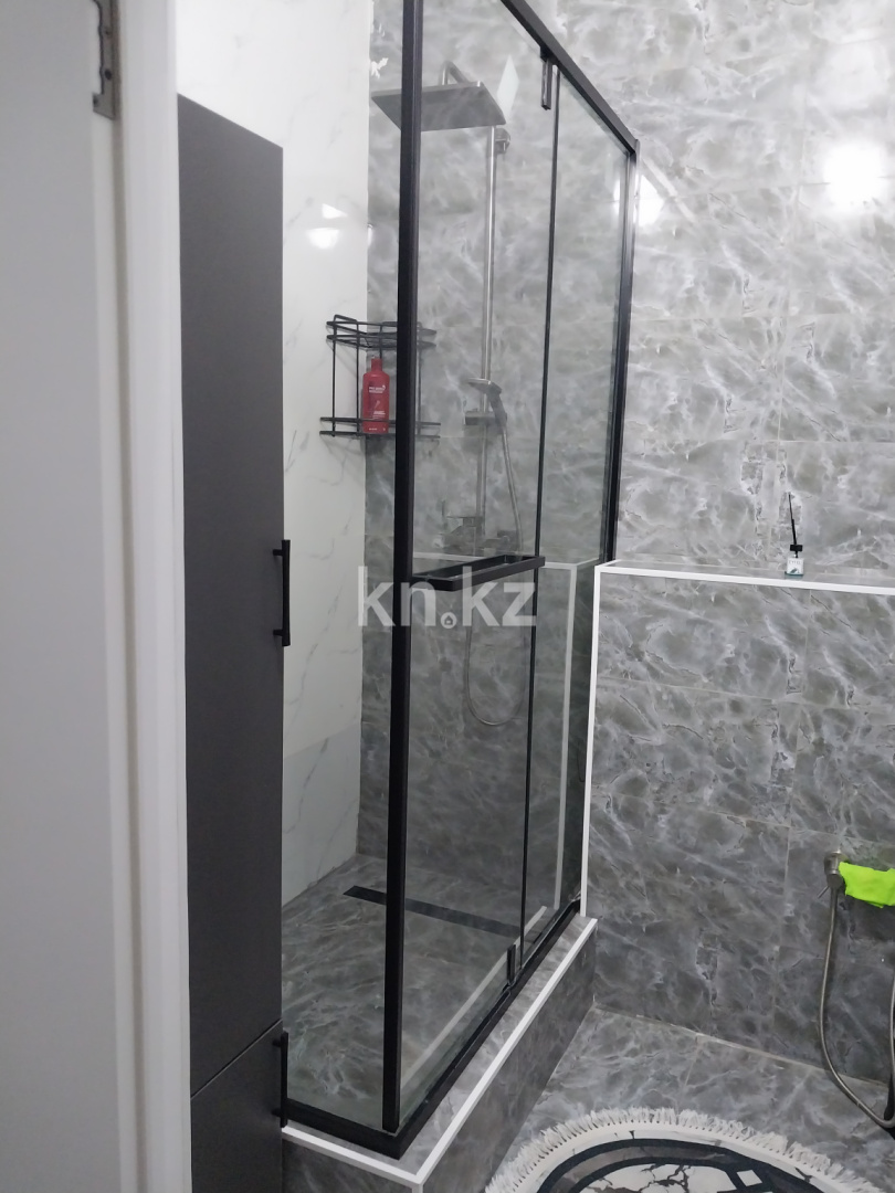 Аренда 2-комнатной квартиры посуточно, 50.6 м², пр. Райымбека, дом  348/1 - ул. Емцова в Алматы - фото 13