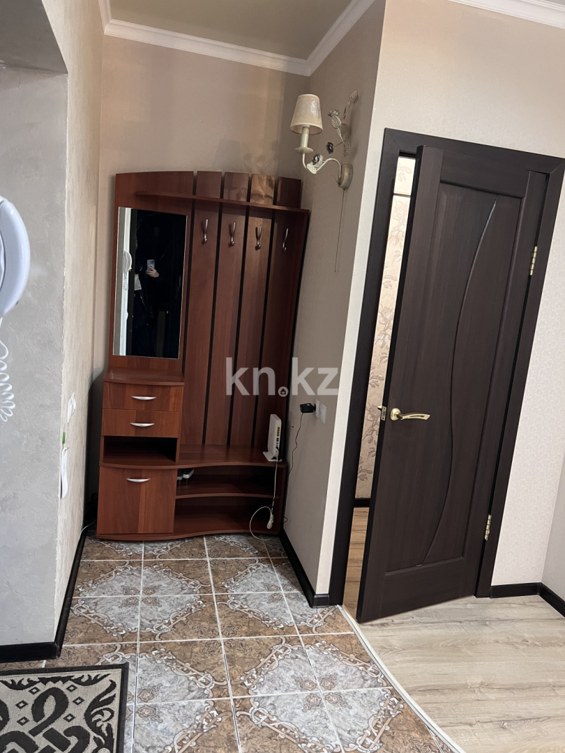 Аренда 2-комнатной квартиры, 50 м², пр. Республики, дом  42 в Караганде - фото 19