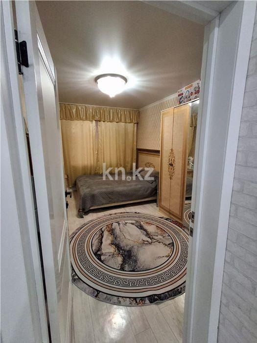 Продажа 3-комнатной квартиры, 64 м², ул. Жекибаева, дом  149 в Караганде - фото 3