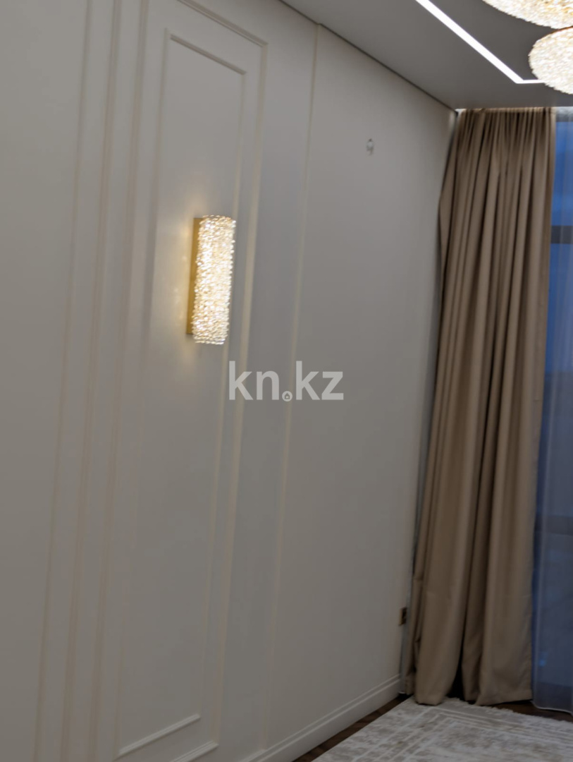 Продажа 2-комнатной квартиры, 80.3 м² в Уральске - фото 22