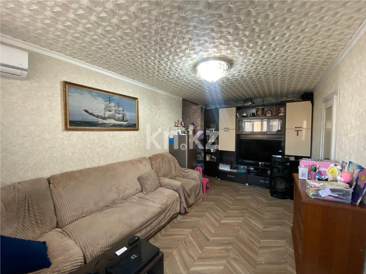 Продажа 3-комнатной квартиры, 47 м², ул. Университетская в Караганде - фото 2