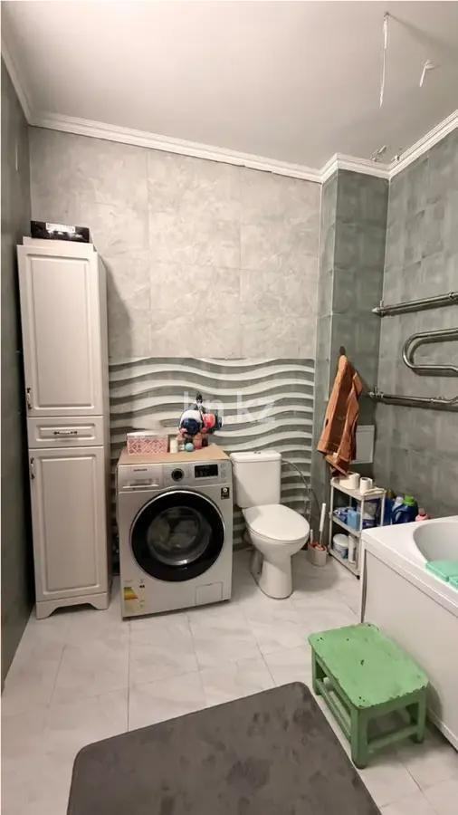 Продажа 2-комнатной квартиры, 70 м² в Алматы