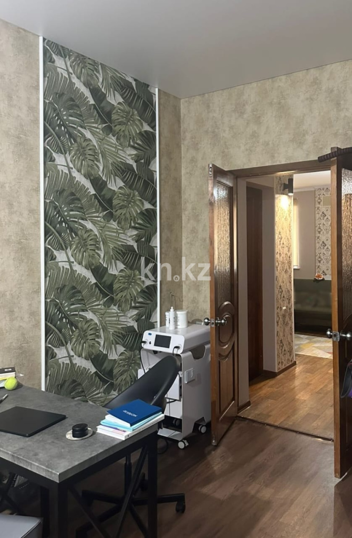 Продажа 2-комнатной квартиры, 58 м², ул. Чкалова, дом  5 в Караганде - фото 3