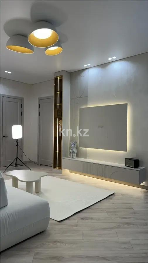 Продажа 3-комнатной квартиры, 83 м² в Караганде