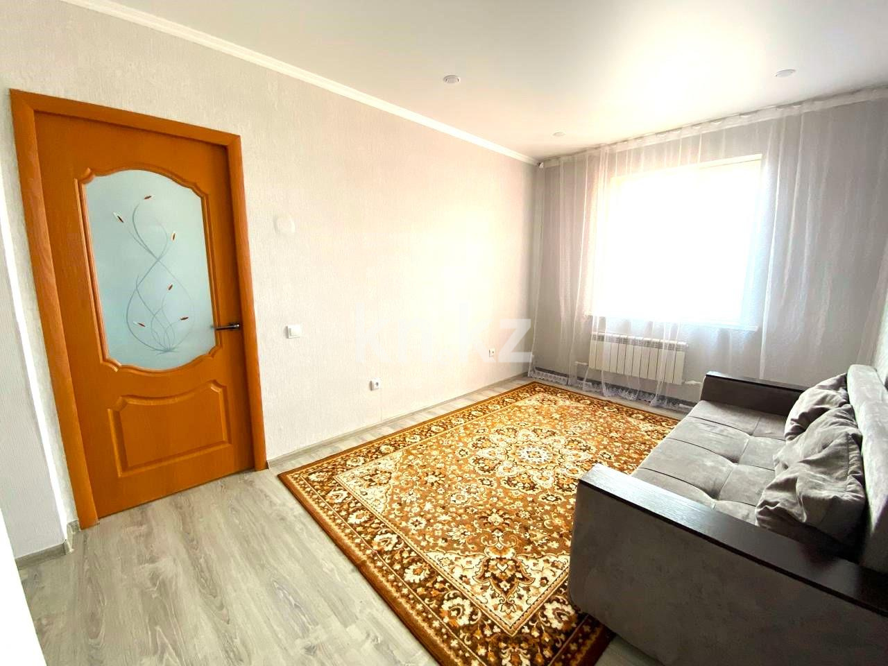 Продажа 3-комнатной квартиры, 65 м², ул. Стахановская, дом  24 в Караганде - фото 2