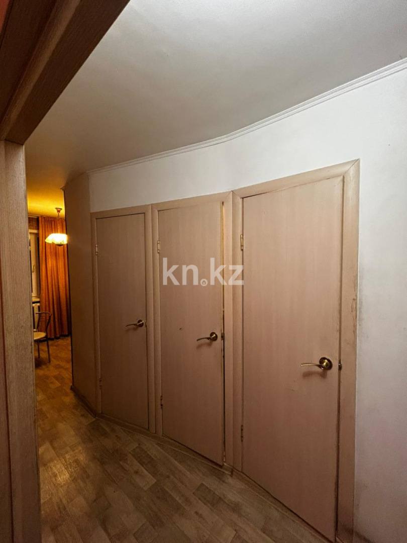 Продажа 4-комнатной квартиры, 62 м² в Караганде - фото 12