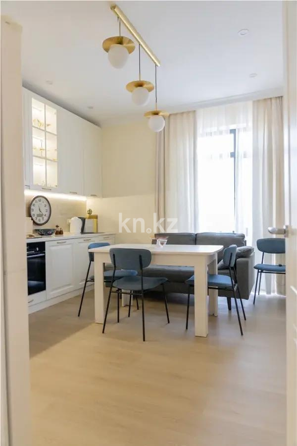 Продажа 4-комнатной квартиры, 101.7 м² в Алматы - фото 3