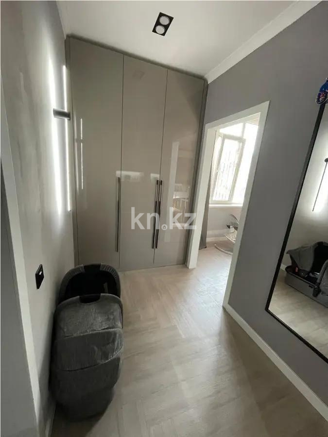 Продажа 4-комнатной квартиры, 165 м², ул. Шамшырак, дом  1 в Алматы - фото 7