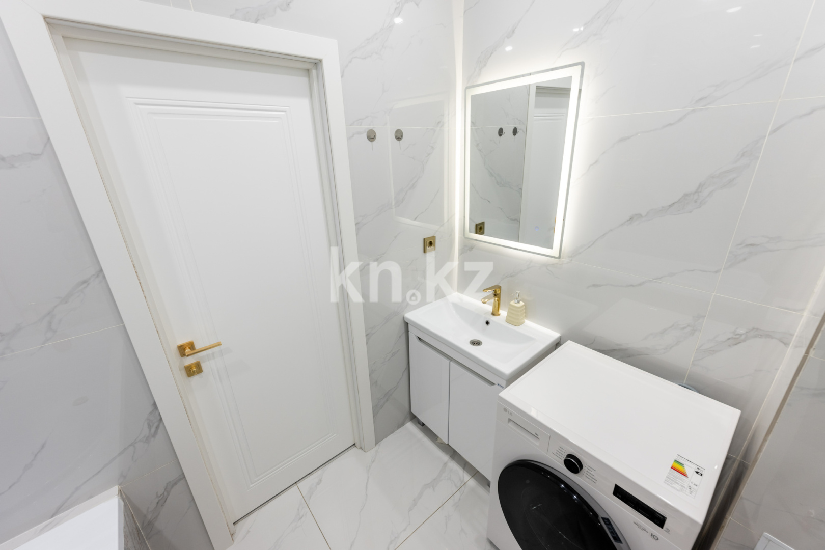 Продажа 2-комнатной квартиры, 44.9 м² в Астане - фото 18