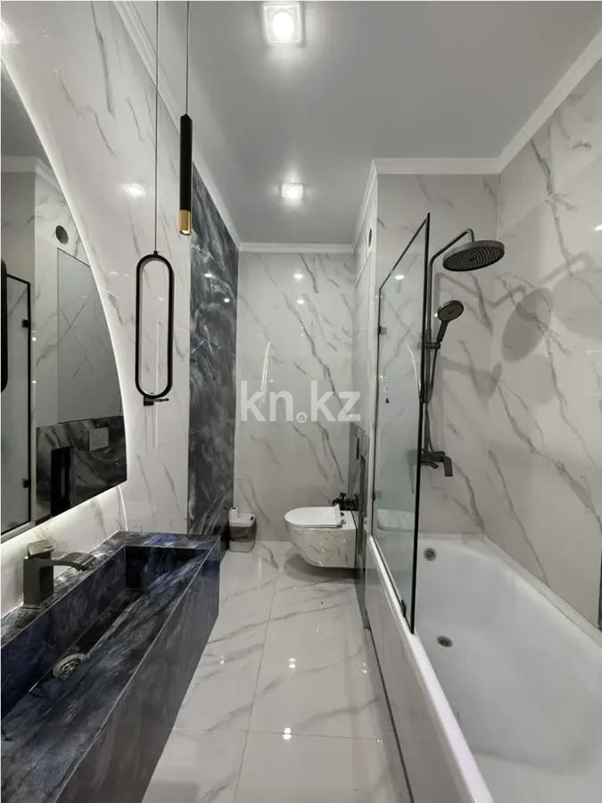 Продажа 2-комнатной квартиры, 61 м² в Алматы - фото 4