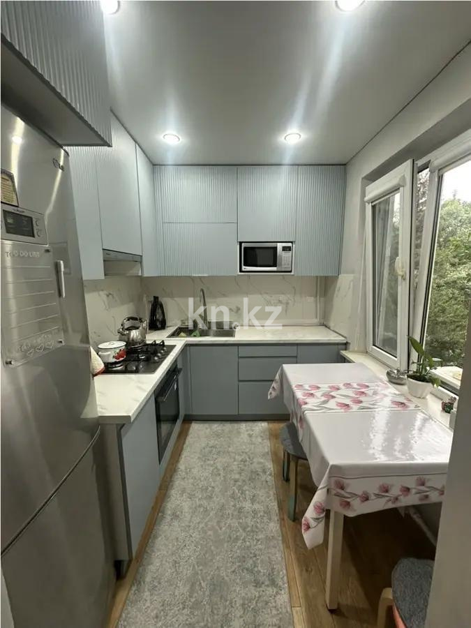 Продажа 3-комнатной квартиры, 56 м², ул. Радостовца, дом  39 в Алматы - фото 4