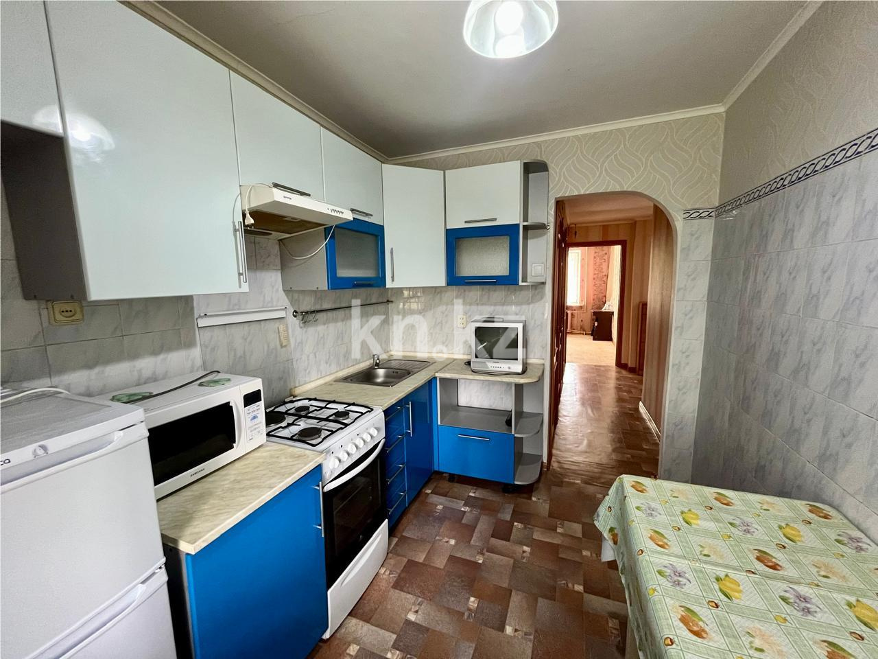 Продажа 3-комнатной квартиры, 61 м², ул. Маметовой в Караганде - фото 8