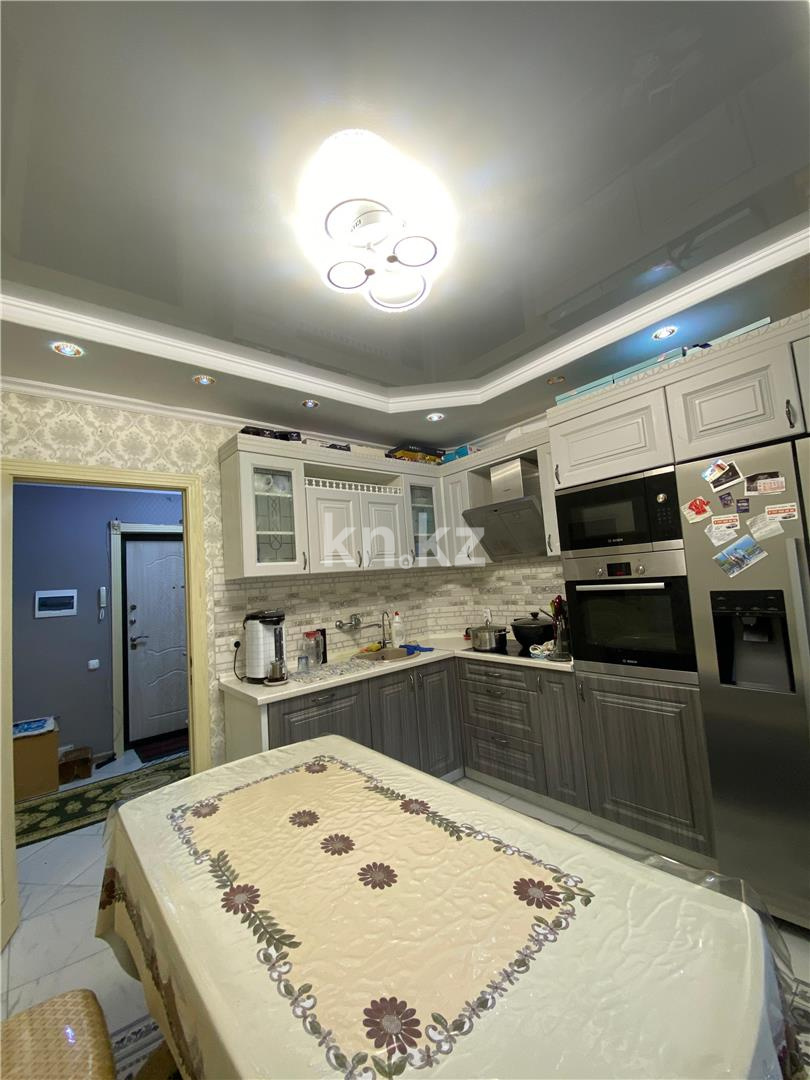 Продажа 4-комнатной квартиры, 95 м², ул. Сарыарка, дом  6 в Караганде - фото 2