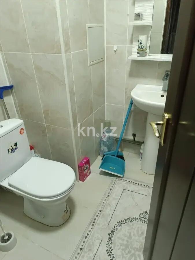 Продажа 2-комнатной квартиры, 69.9 м² в Алматы - фото 4