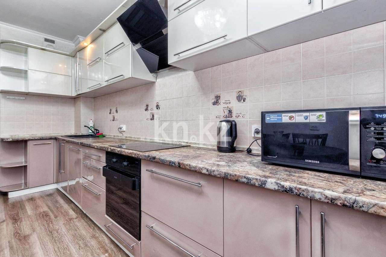 Аренда 3-комнатной квартиры посуточно, 117 м², ул. Сарайшык, дом  5г в Астане - фото 16